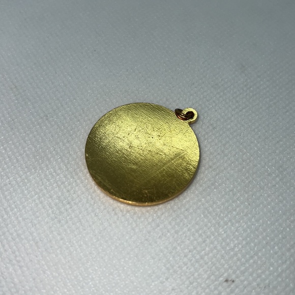 MUSICAL INSTRUMENT PENDANT CHARM GOLD TONE, PIANO, VIOLIN, SAXOPHONE, NOTE - Picture 5 of 10